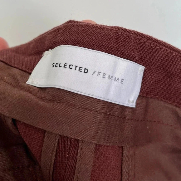 Selected  Femme Maroon Women's Shorts size small - Picture 4 of 5